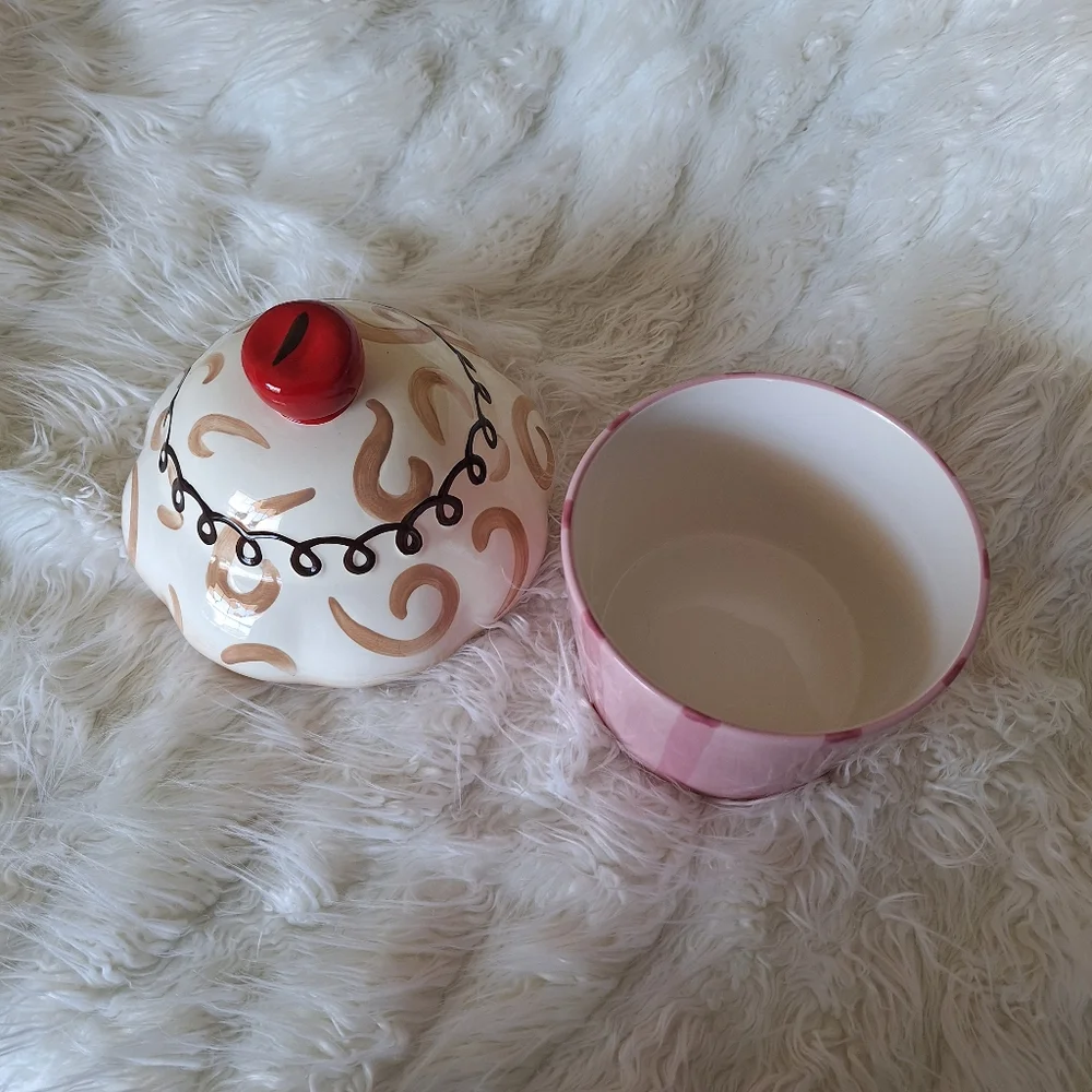 American Atelier at home cookie jar